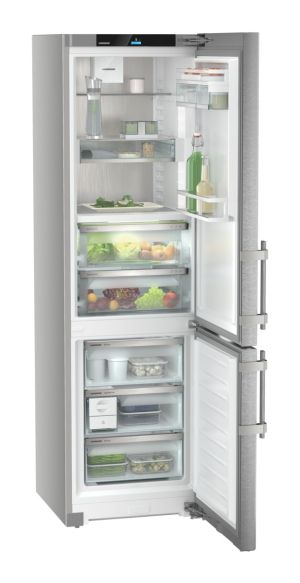Комбиниран хладилник-фризер с BioFresh и NoFrost, CBNsda 575i