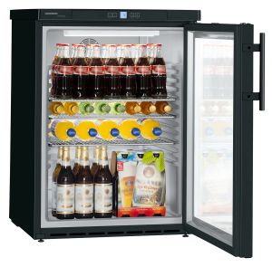 Хладилник за вграждане под плот с динамично охлаждане, FKUv 1613 Premium черен