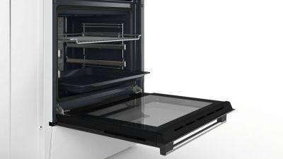 Свободностояща фурна BOSCH, HKR39C