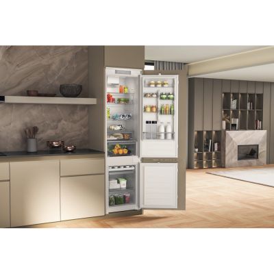 Комбиниран хладилник за вграждане Whirlpool, WHC20D013D1